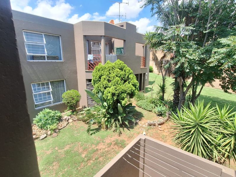 Neat 1 Bedroom Apartment For Sale IN Allen's Nek - Photo 10