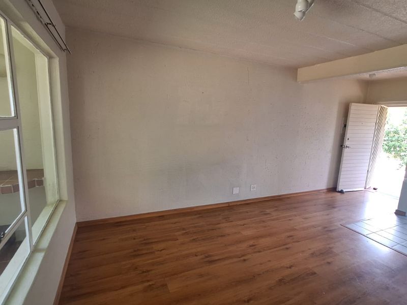 Neat 1 Bedroom Apartment For Sale IN Allen's Nek - Photo 7