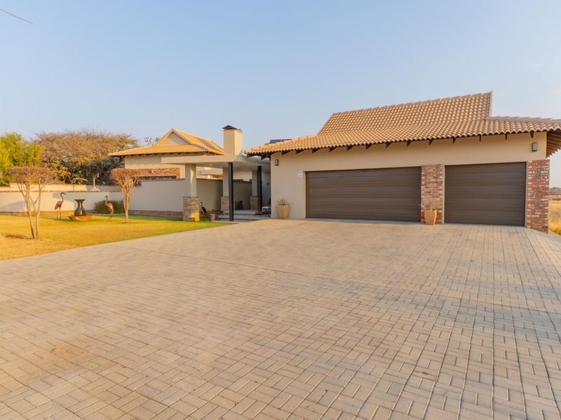 Wonderful 3 Bedroom House For Sale in Wilkoppies - Photo 6