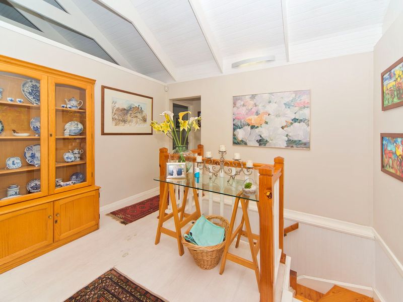 Elevated Knysna Heights Home with Space, Views and Flexible Living - Photo 5