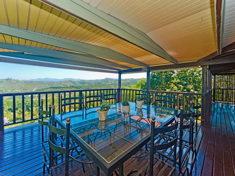 Elevated Knysna Heights Home with Space, Views and Flexible Living - Photo 9