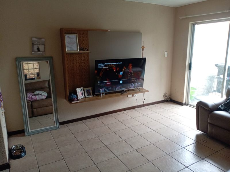 2 bedroom apartment for sale att Hillmoor, Kempton Park - Photo 7
