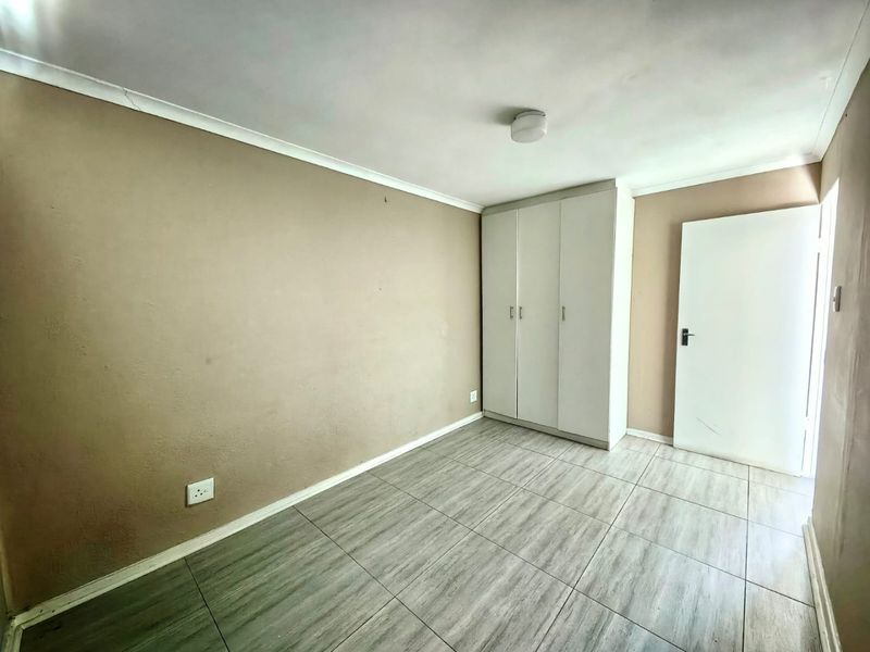 3 Bed House in Belmont Park for Sale - Photo 8