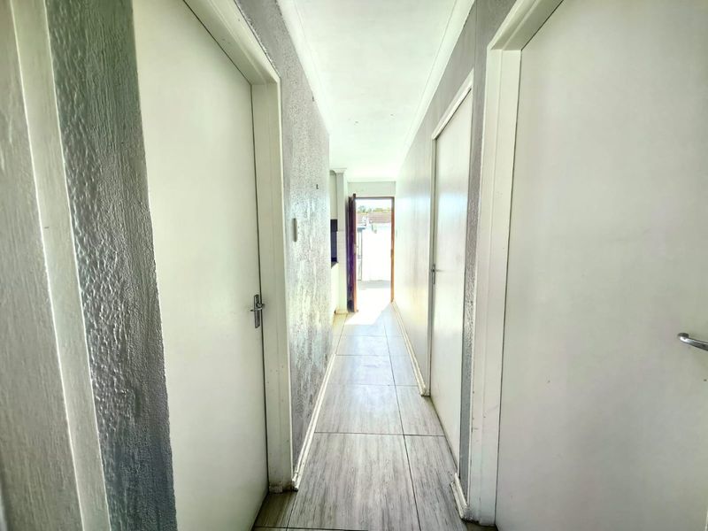 3 Bed House in Belmont Park for Sale - Photo 5