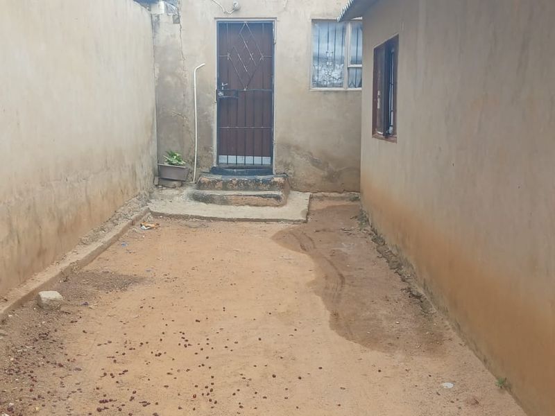 High-Yield Investment Property For Sale In Cosmo City - Photo 9