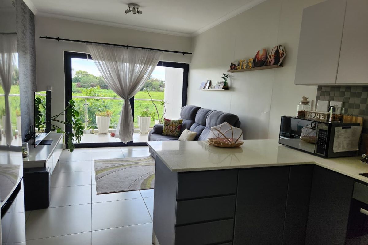 2 Bedroom at Umlhanga Durban  - Photo 2