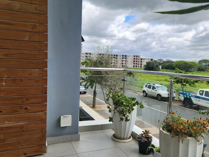 2 Bedroom at Umlhanga Durban  - Photo 3