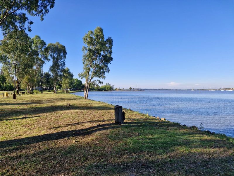 Prime Waterfront Agricultural Land – 12.9 Hectares | Lifestyle & Investment Opportunity - Photo 2