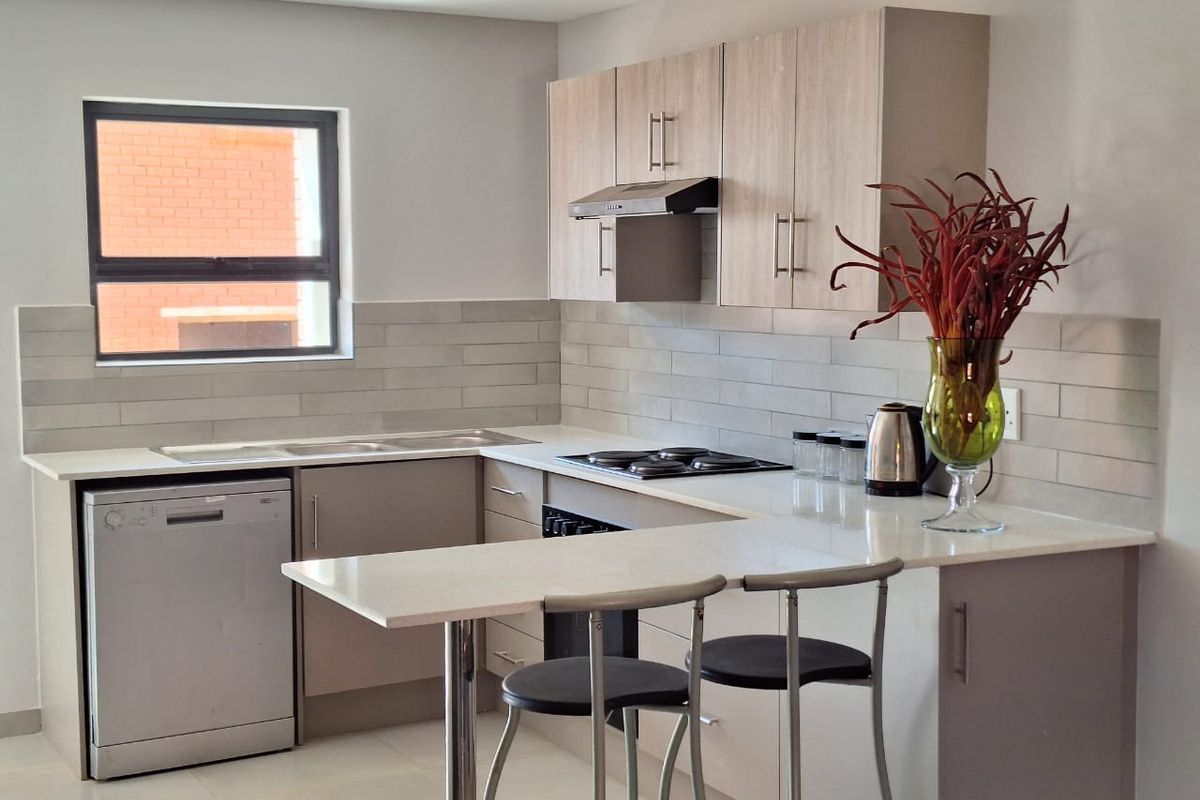 Investors/First Time House Owners/ Perfect Location - Photo 5