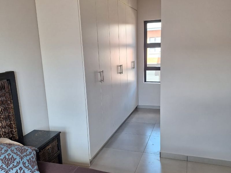 Investors/First Time House Owners/ Perfect Location - Photo 6