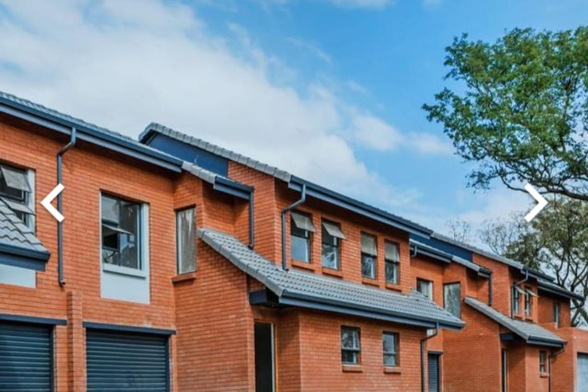 Investors/First Time House Owners/ Perfect Location - Photo 3