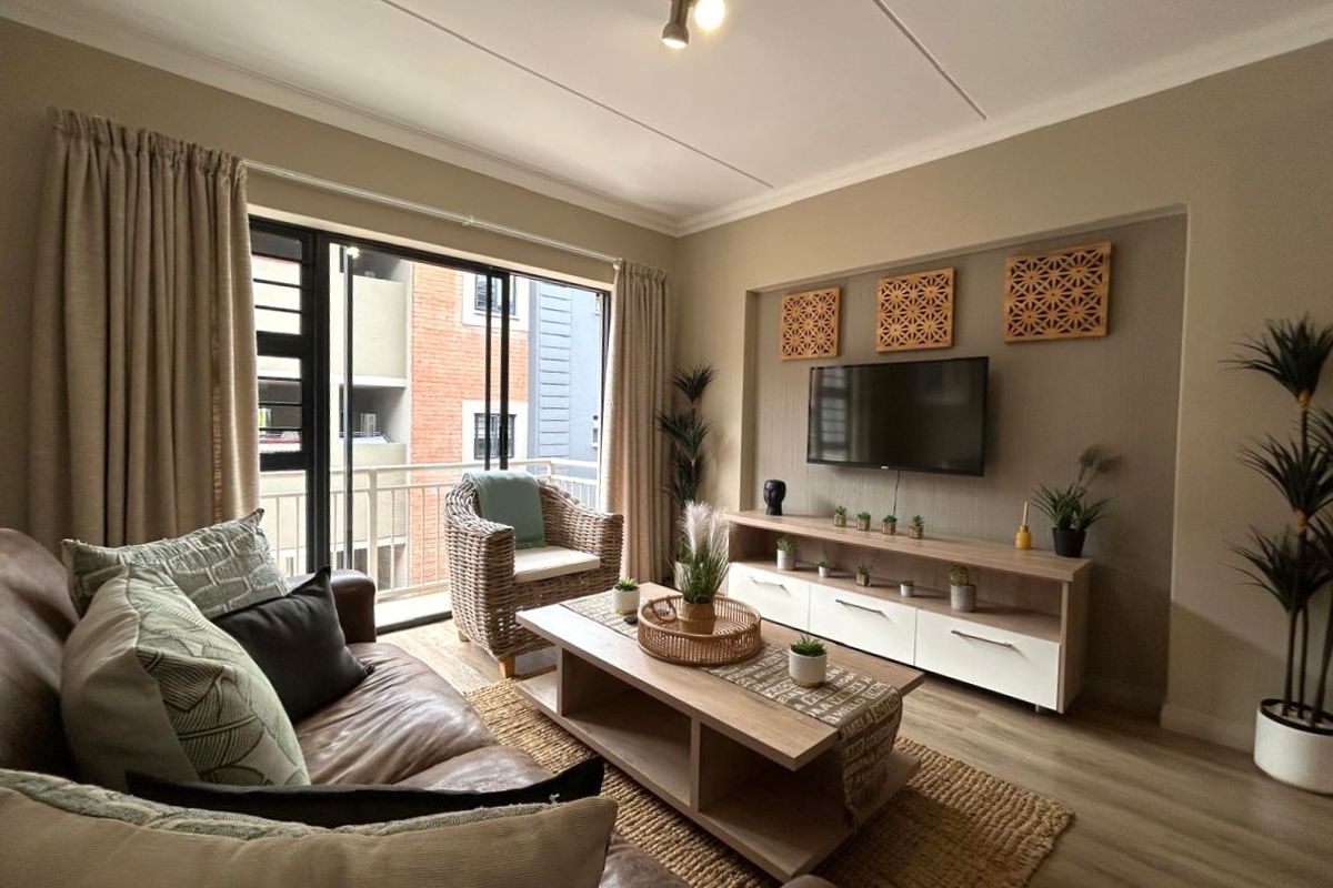 3 Bed 2 Bath Appartment in Roodepark Eco Estate - Photo 2