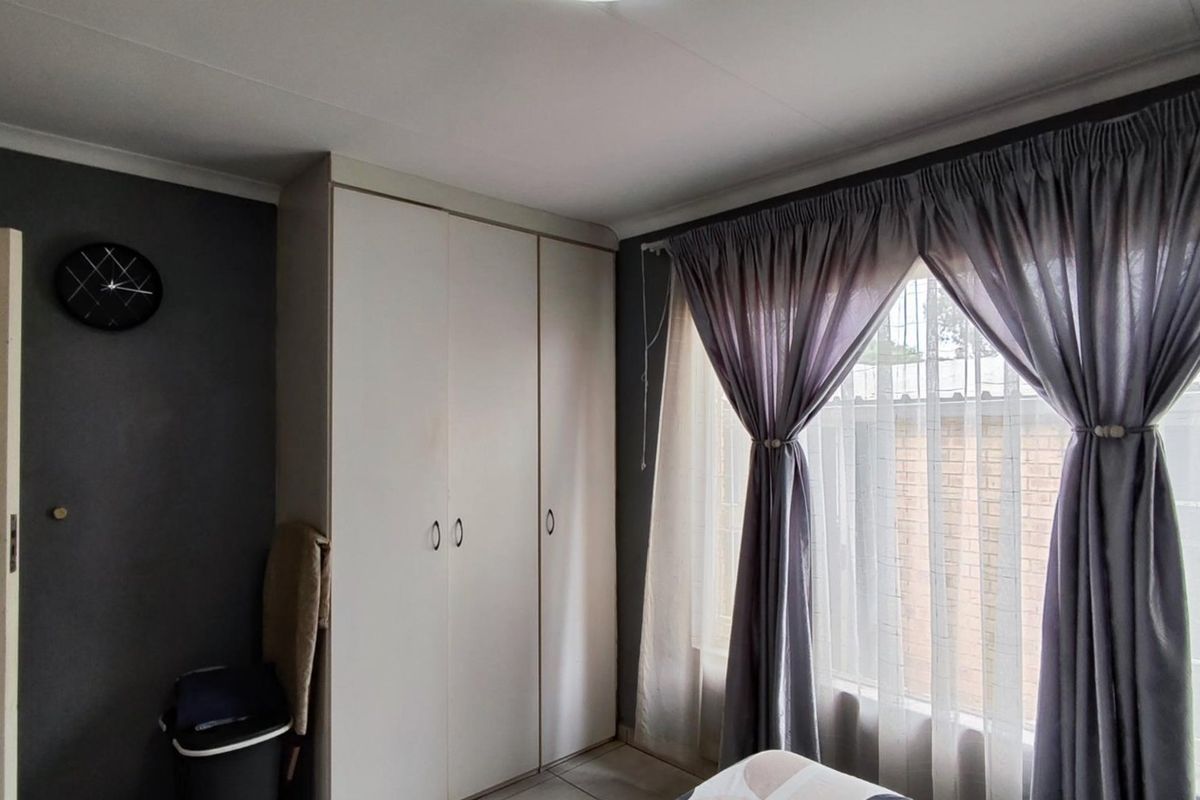 2 Bedroom Townhouse for Sale in Terenure - Photo 5