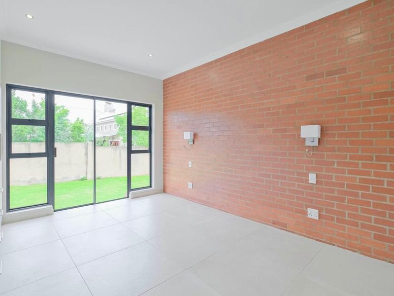 Signature Single-Story Family Home | No Transfer Duty | Heritage Hill Estate Phase 2 Building Package - Photo 10