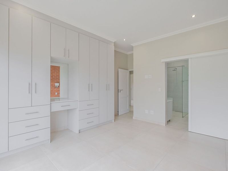 Signature Single-Story Family Home | No Transfer Duty | Heritage Hill Estate Phase 2 Building Package - Photo 8