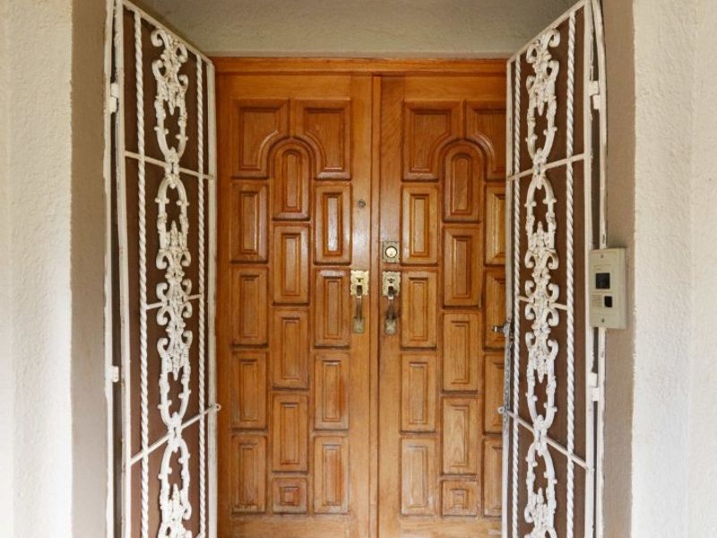 5 Bed House in Wilkoppies for Sale - Photo 3