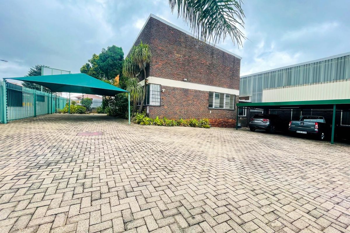 Industrial Property for Sale or Rent in Lea Glen, Roodepoort - Photo 3