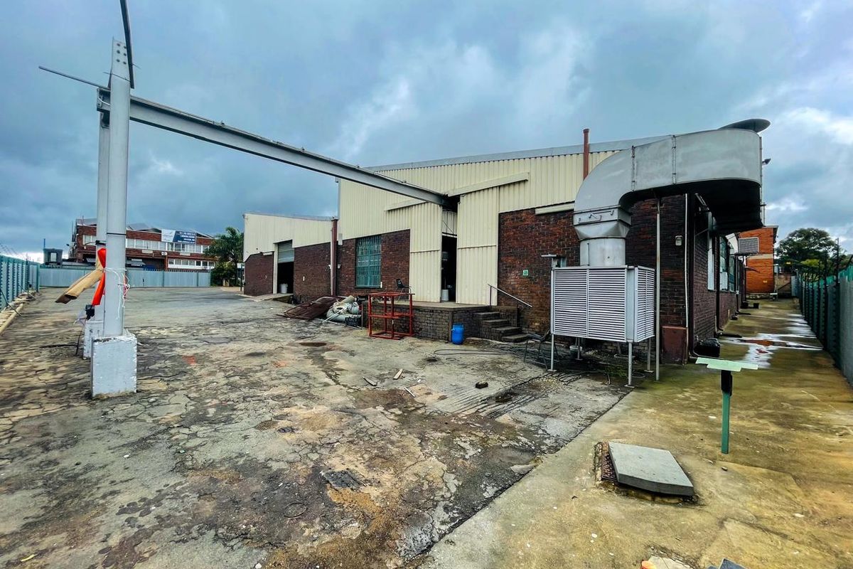 Industrial Property for Sale or Rent in Lea Glen, Roodepoort - Photo 2