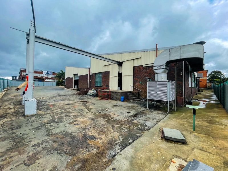 Industrial Property for Sale or Rent in Lea Glen, Roodepoort - Photo 2