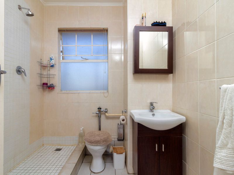 Sky-High Living with Stunning Views in the Heart of Parktown - Photo 5