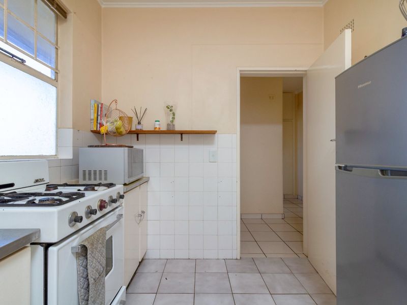 Sky-High Living with Stunning Views in the Heart of Parktown - Photo 9