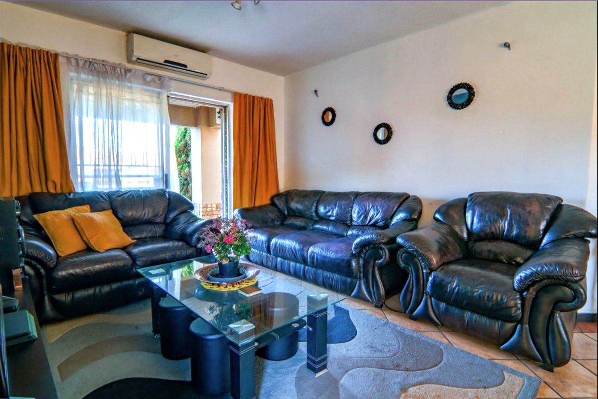 2 Bed 2 Bath Ground Floor Unit in Eco Park Estate - Photo 5