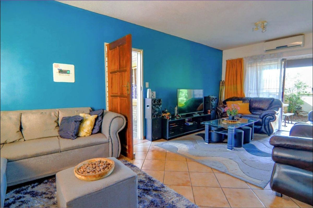 2 Bed 2 Bath Ground Floor Unit in Eco Park Estate - Photo 4