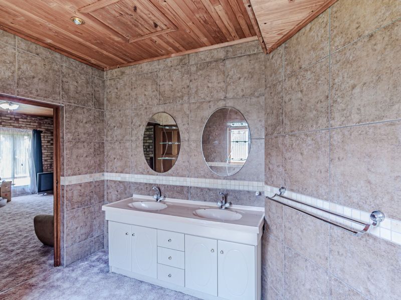 Exceptional Bushveld Lifestyle & Investment Potential_long term rental option as well – 21.4 Ha Farm in Waagfontein - Photo 6