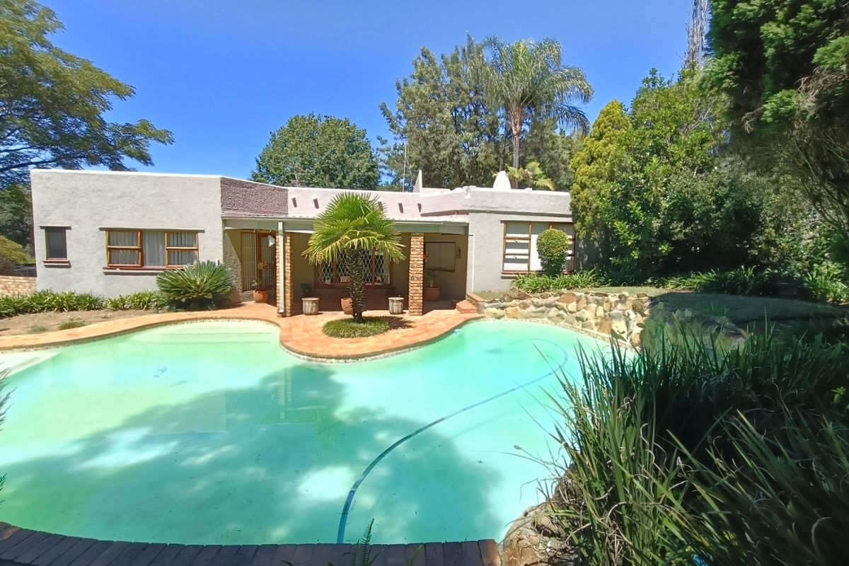 Beautiful Smallholding with House, Flatlet & Stunning Entertainment Area - Photo 4