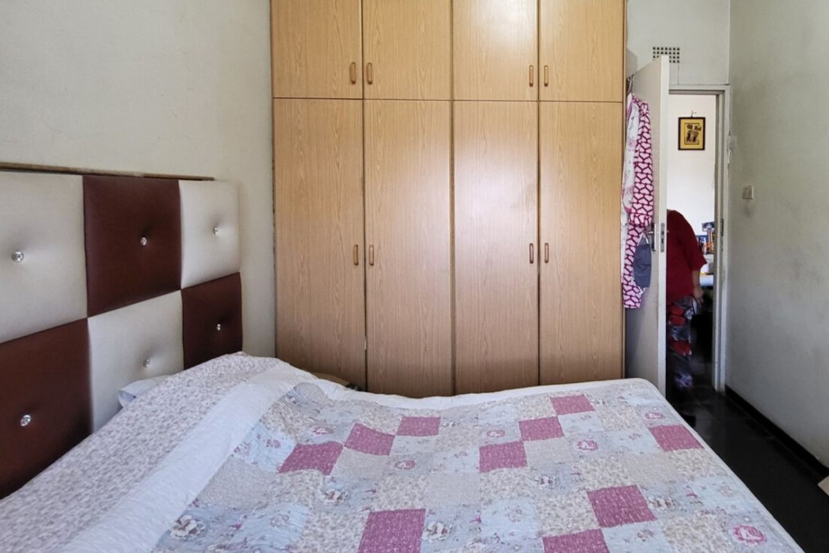 “A wonderful opportunity for the new owner to add their personal touch with simple cosmetic updates.  solid home offering great potential for modern upgrades.” - Photo 5