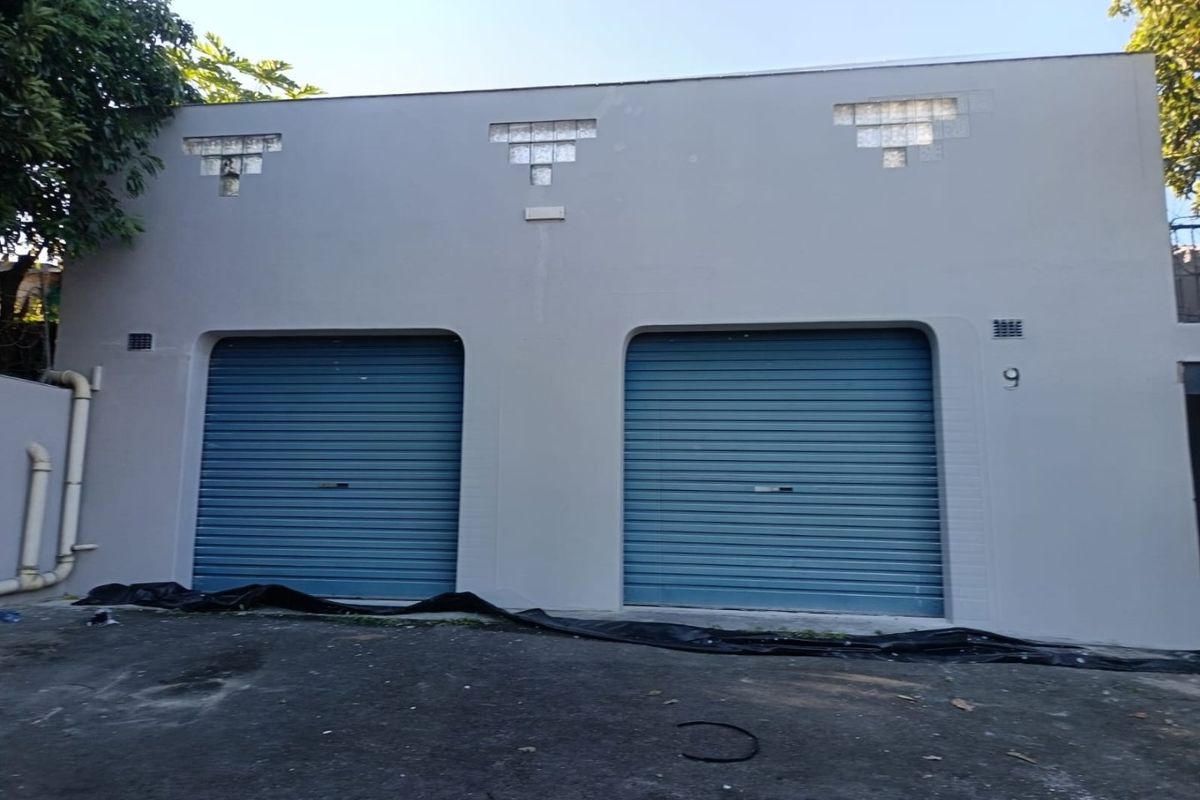 “A wonderful opportunity for the new owner to add their personal touch with simple cosmetic updates.  solid home offering great potential for modern upgrades.” - Photo 3
