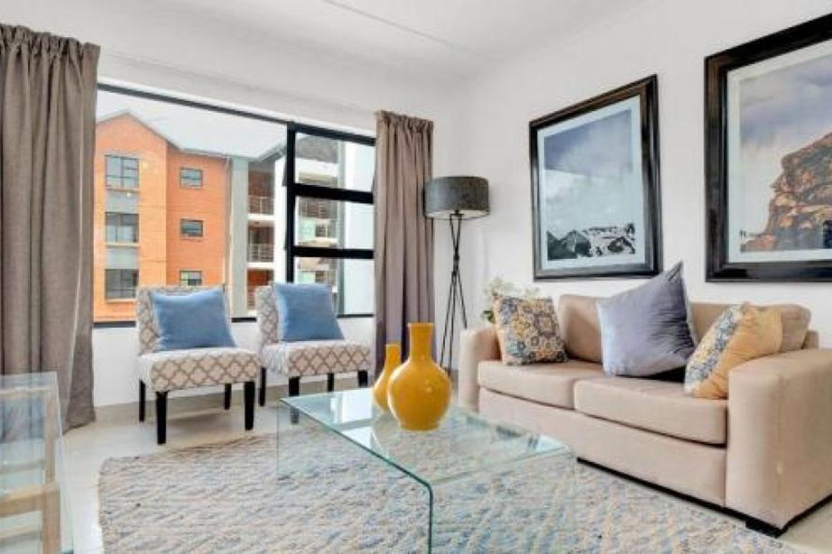 2 Bedroom 2 Bathroom apartment for sale in Founders Hill Crescent! - Photo 5