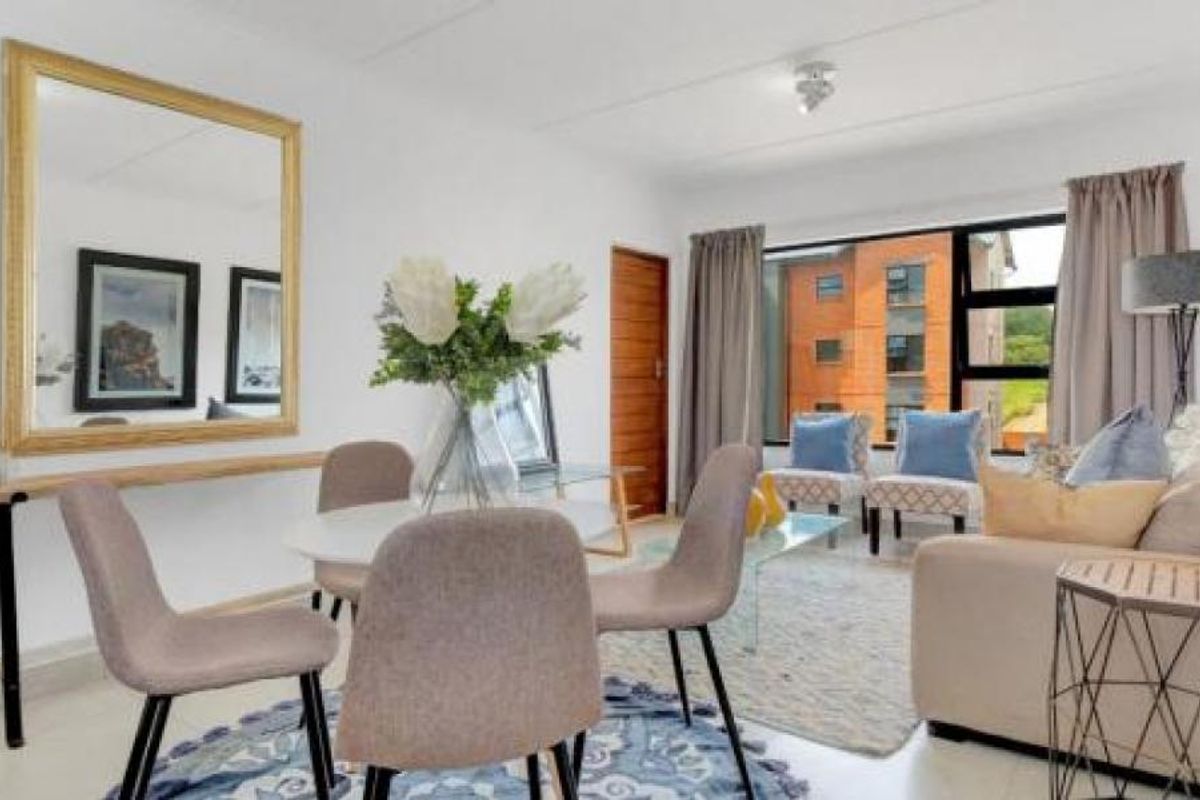 2 Bedroom 2 Bathroom apartment for sale in Founders Hill Crescent! - Photo 4