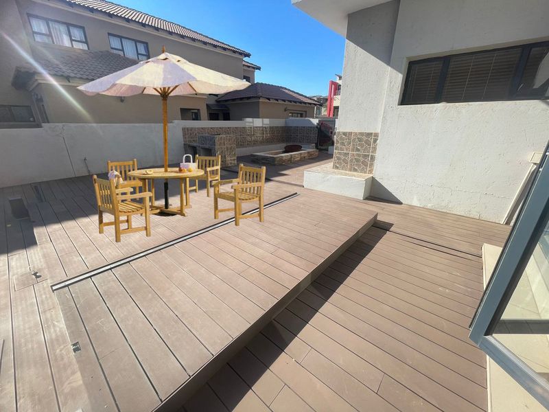 6 Bedroom property for sale in Magaliesberg Country Estate. - Photo 8