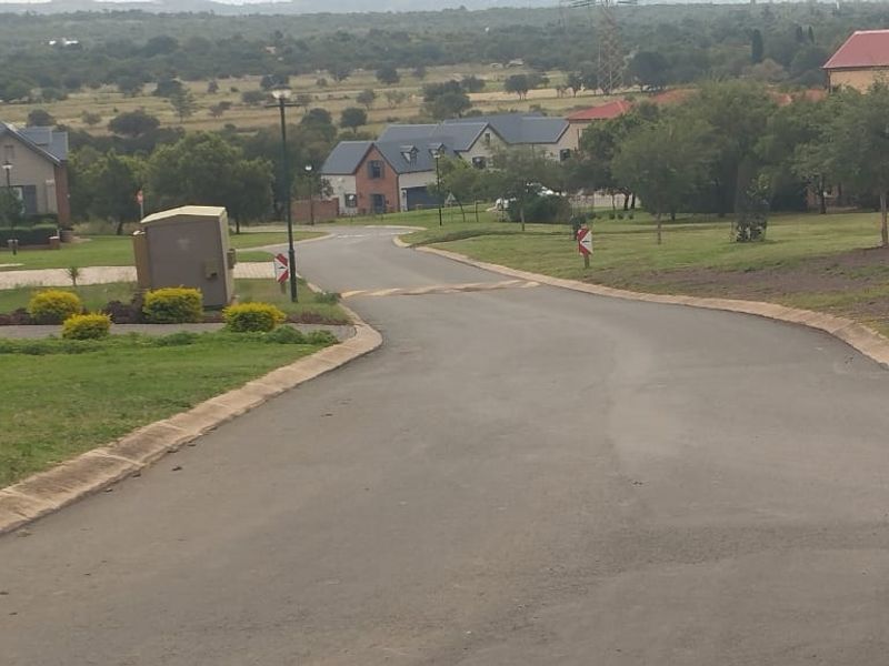 Prime Vacant land  in Waterlake Farm Estate - Photo 10