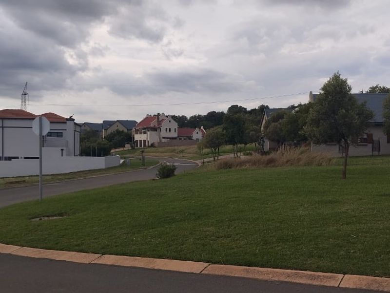 Prime Vacant land  in Waterlake Farm Estate - Photo 6