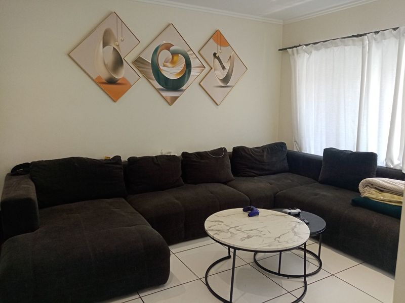 Step Into Effortless Modern Living With This Beautifully Designed Apartment, Where Style Meets Comfort. - Photo 7