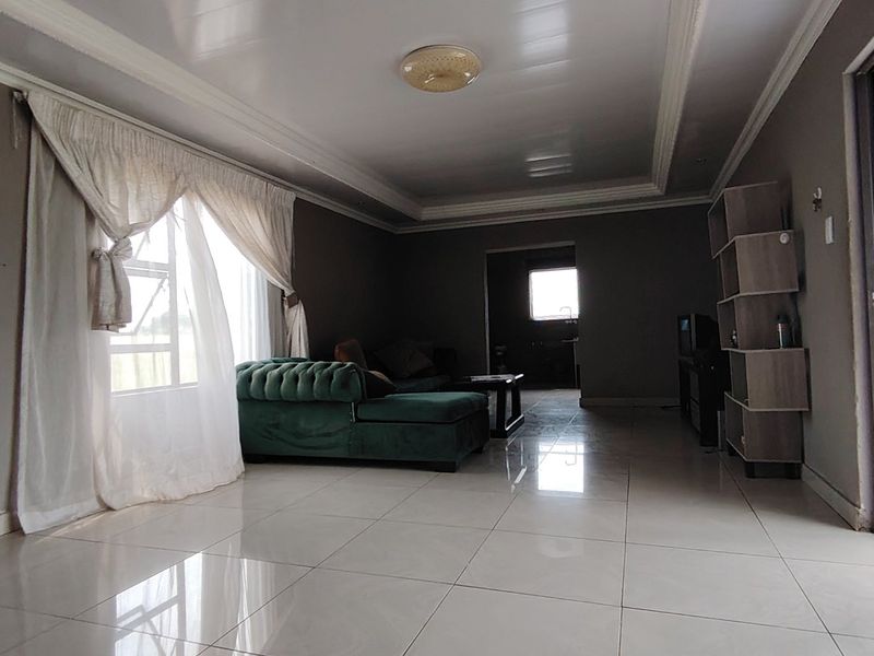 Versatile Agricultural Plot with Excellent Income Potential - Photo 5