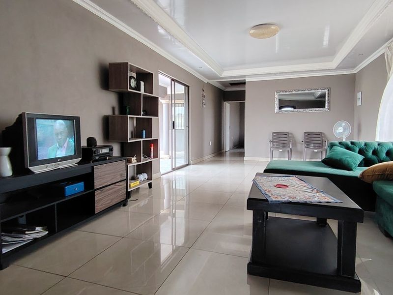 Versatile Agricultural Plot with Excellent Income Potential - Photo 8