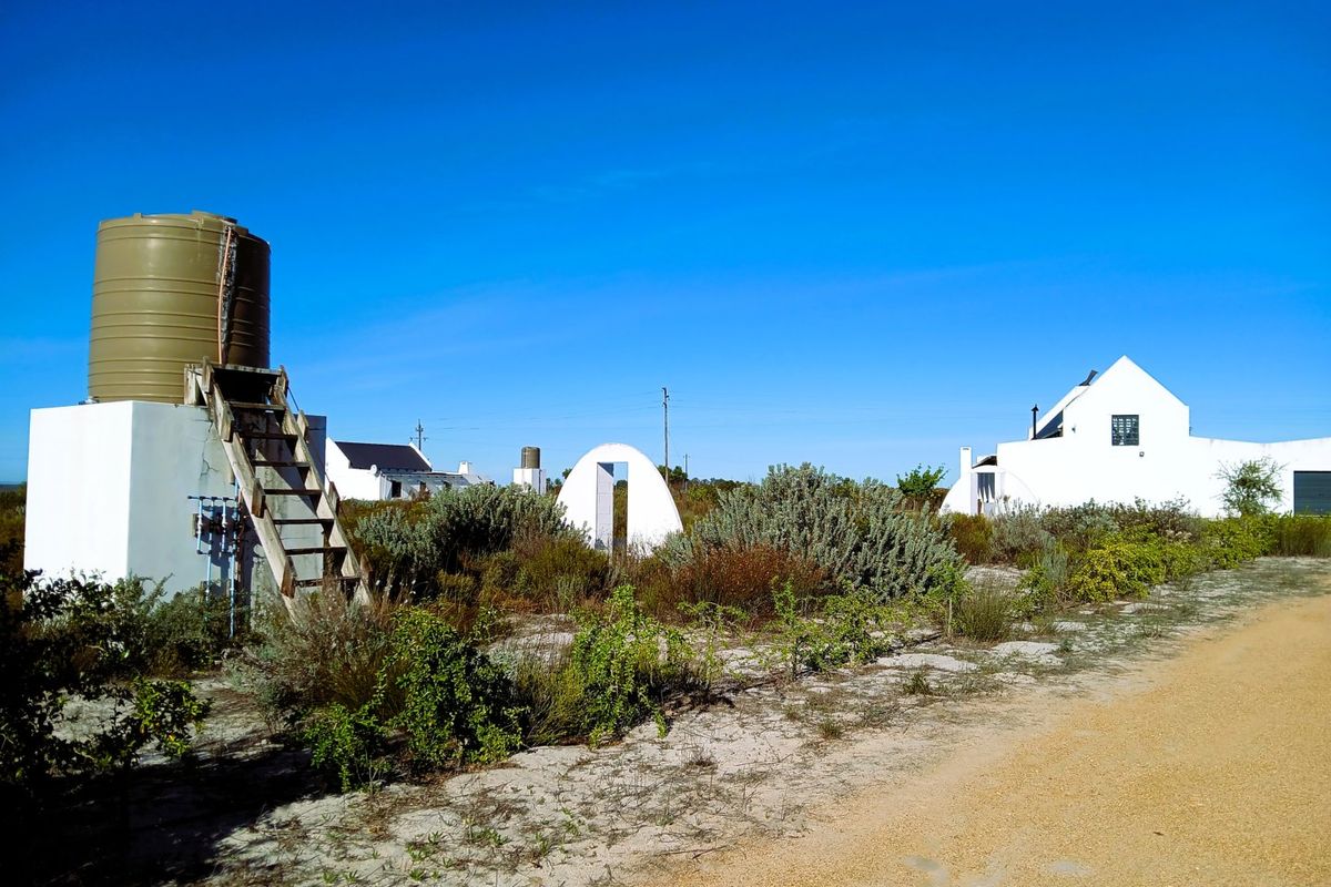 Peaceful Smallholding with Two Homes in Hopefield - Photo 3