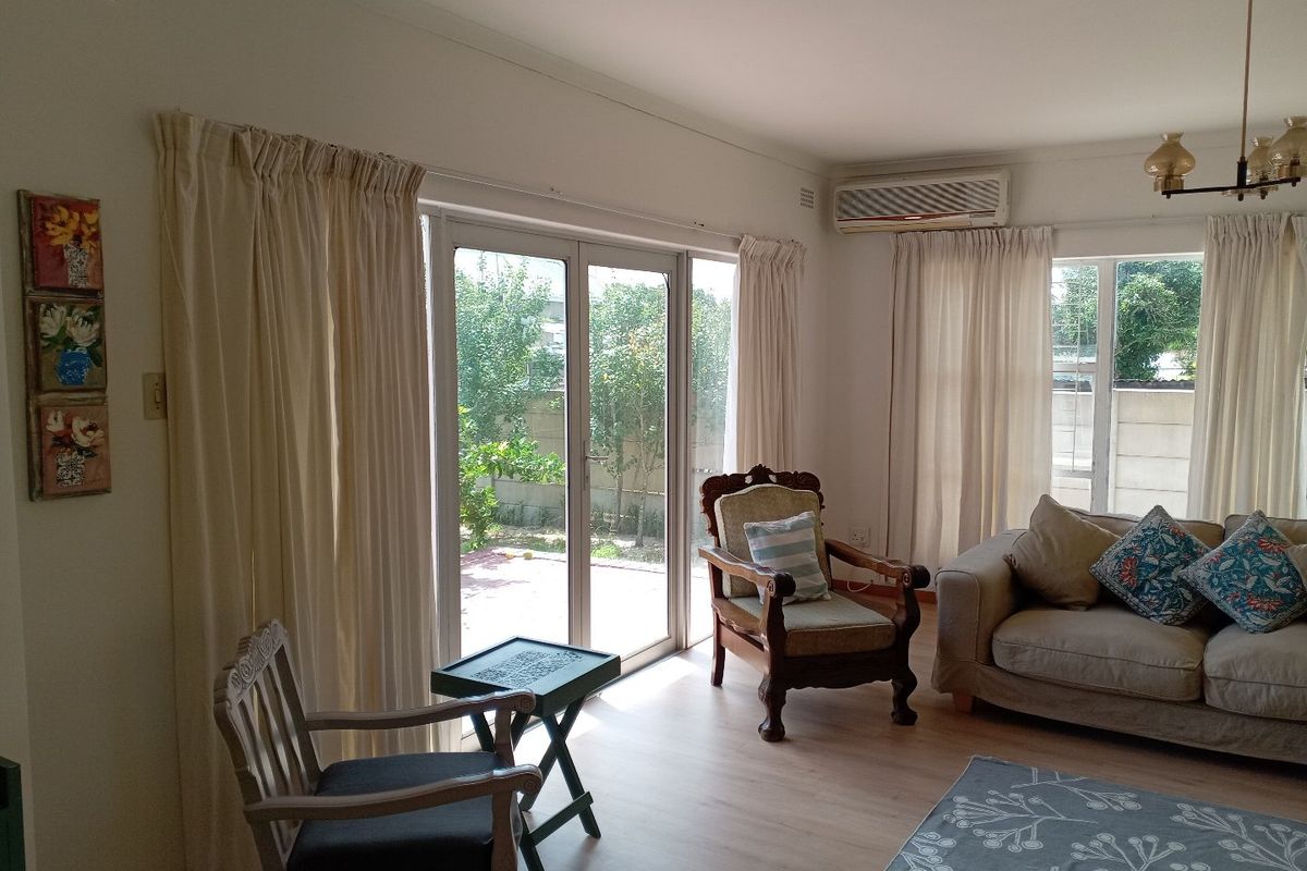 Spacious 4 Bedroom Family Home on Large Double Erf For Sale near Hopefield High School  - Photo 5