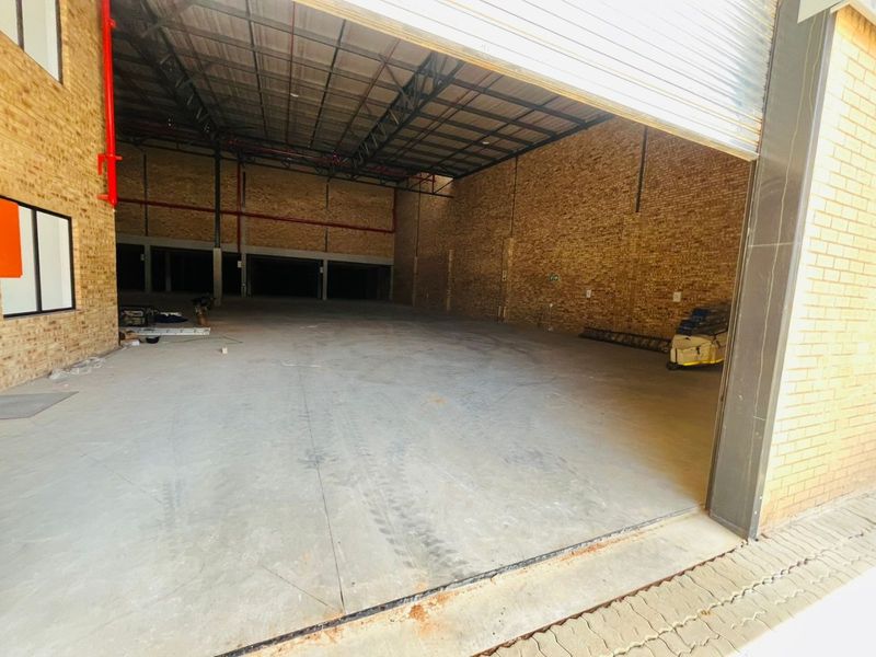 Modern Industrial Warehouse for Sale | Muldersway Industrial Park | Muldersdrift, Krugersdorp - Photo 10