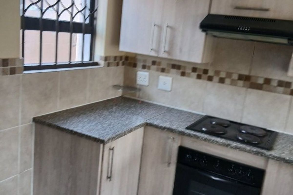 3 bed  duplex townhouse in Montana  available 1 August 2026 - Photo 2