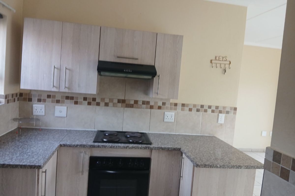 3 bed  duplex townhouse in Montana  available 1 August 2026 - Photo 5