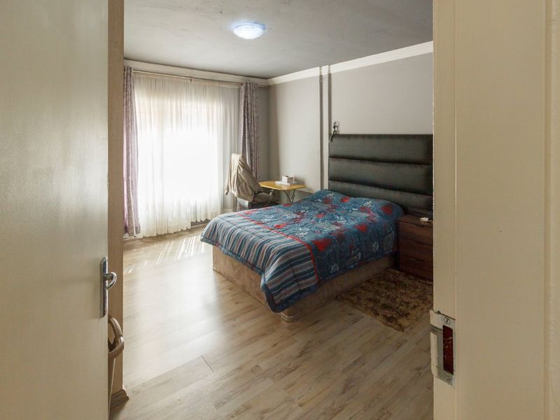 3 Bedroon House in Riverview Witpoortjie - Photo 9