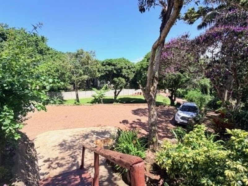 Spacious Home With Flatlet On A Large Stand In Munster/Glenmore - Photo 4