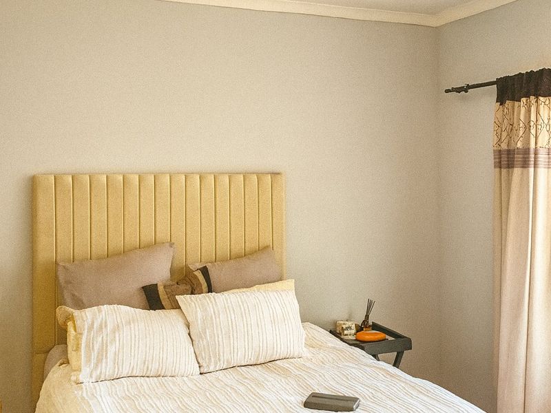 3-Bedroom Townhouse For Sale - Photo 9