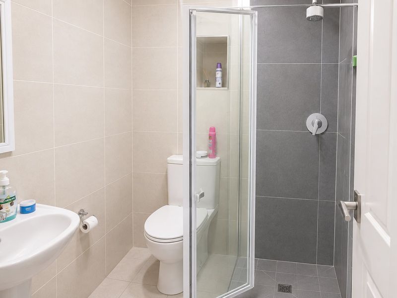 Modern Apartment in Waterfall, Vorna Valley with Pool - Photo 7