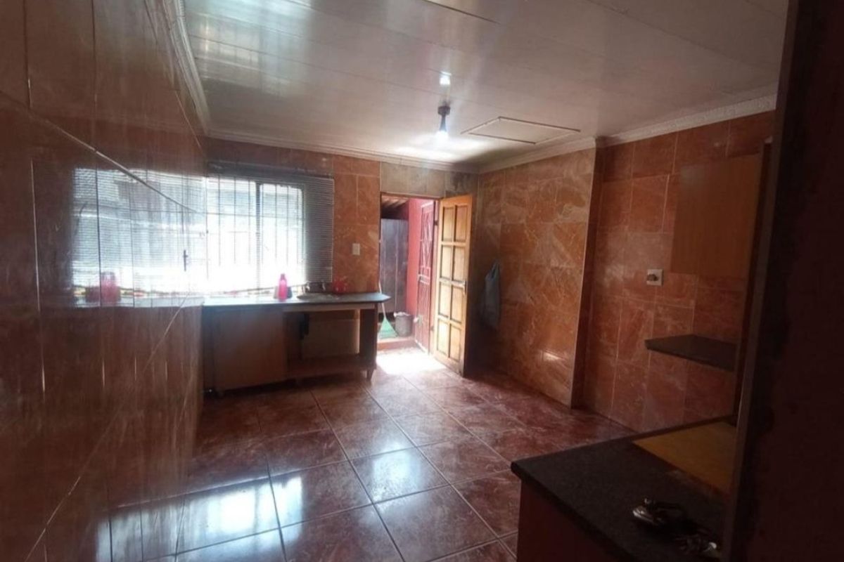 House For Sale in Eldarado Park, Soweto - Photo 4
