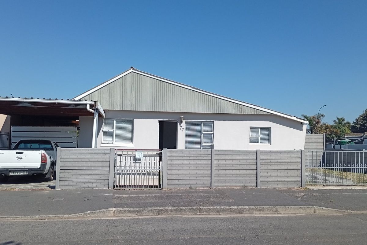 Stunning 3 Bedroom home for Sale in Vasco - Photo 2